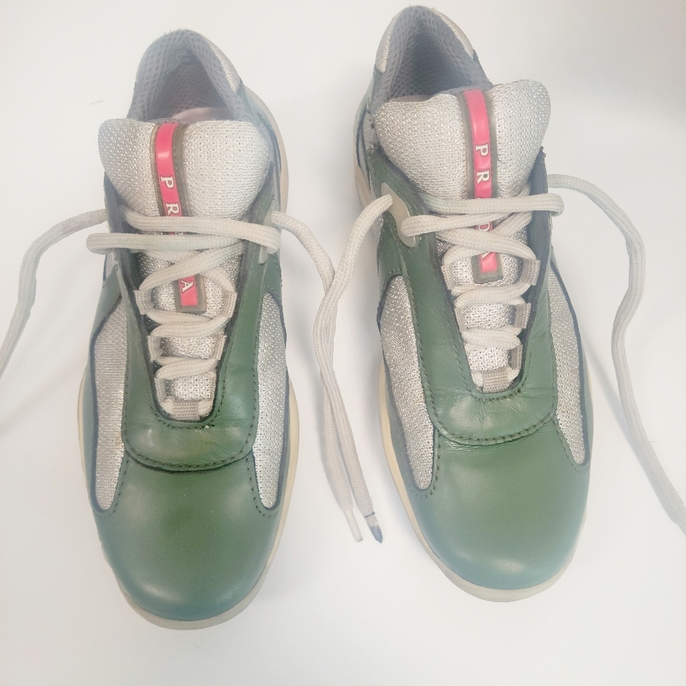 Prada womens sneakers sz 37